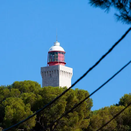 Modern In The Heart Of Cap D'antibes