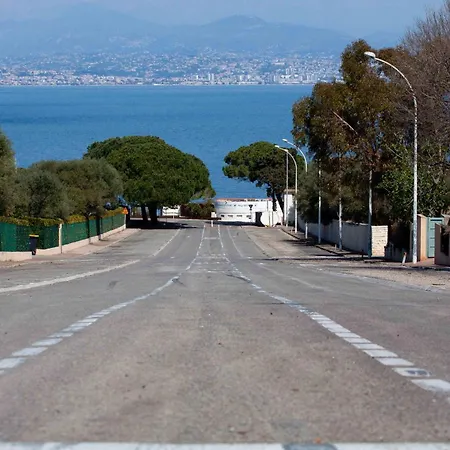 Modern In The Heart Of Cap D'antibes Apartmán