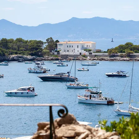 Apartman Modern In The Heart Of Cap D'antibes