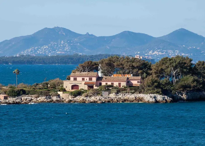 Apartamento Modern In The Heart Of Cap D'antibes